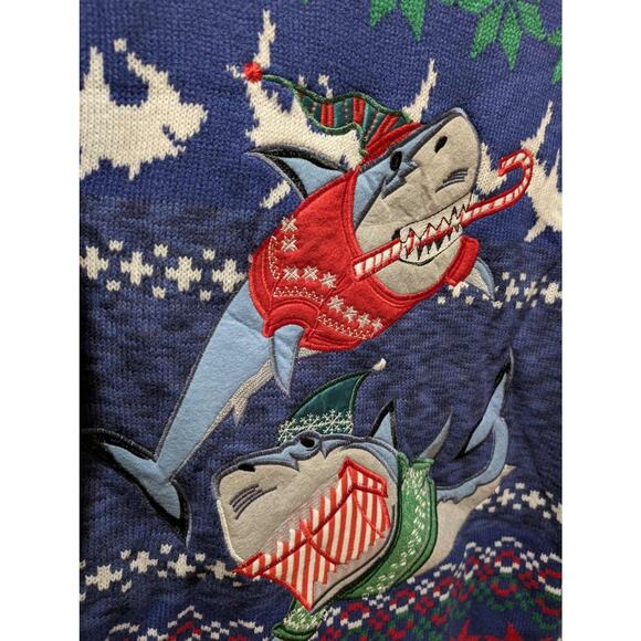Shark Candy Cane Presents Ugly Christmas Sweater Holiday 33 Degrees Size M - Picture 3 of 9